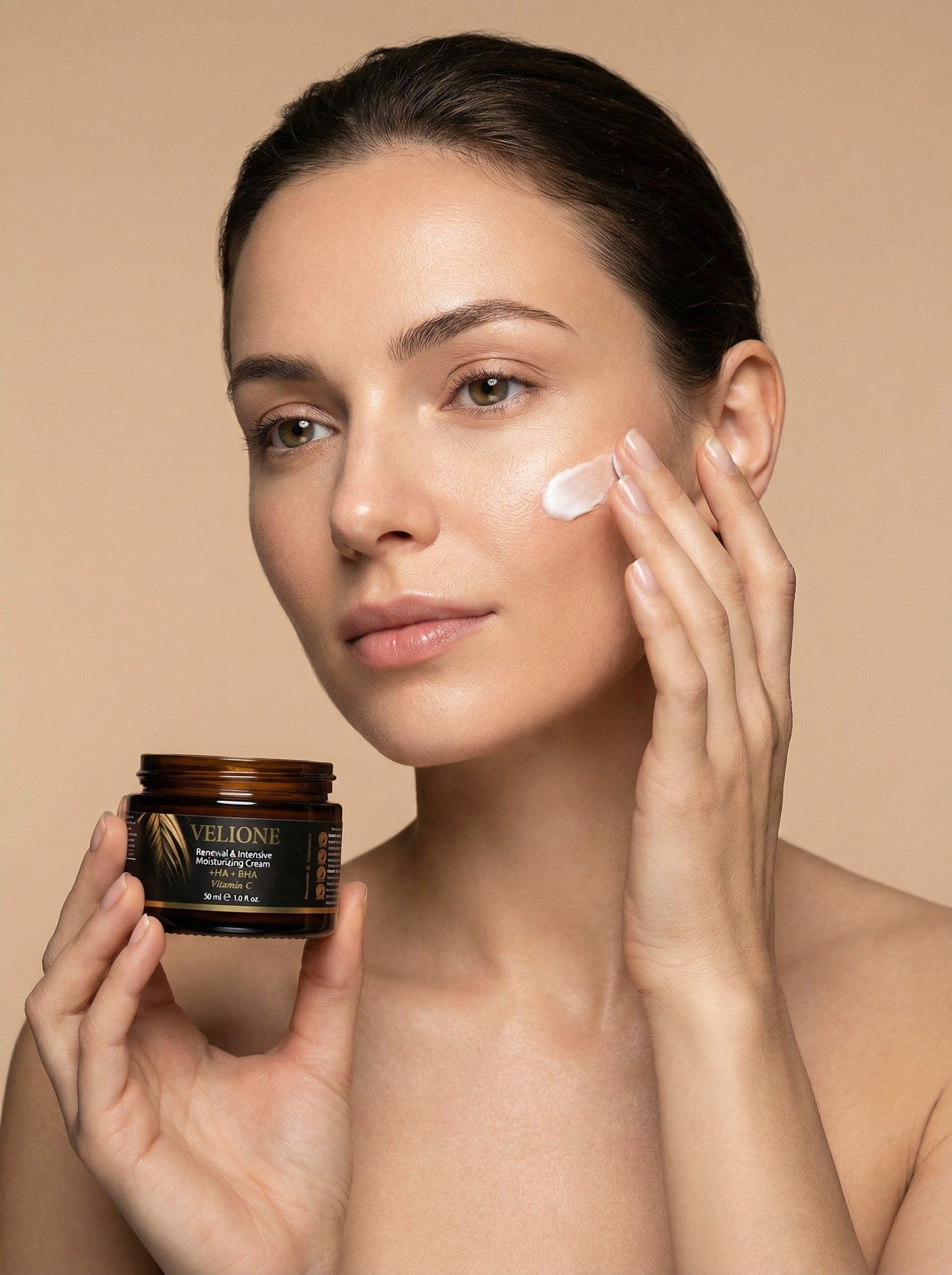 Velione AHA+BHA Yoğun Nemlendirici El & Yüz Kremi 50 ml – Leke Karşıtı & Dolgunlaştırıcı Bakım