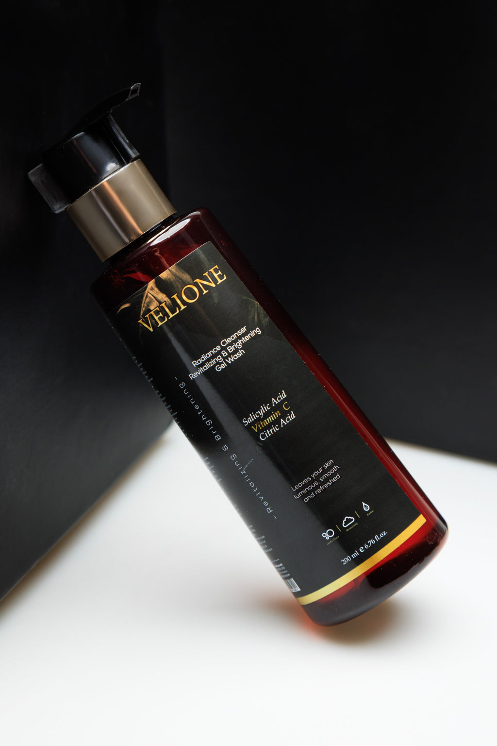 Velione Yüz Yıkama Jeli - Nazik ve Derinlemesine Temizlik, Gün Boyu Ferahlık